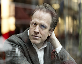 Magnus Lindkvist, Speaker, Trend Spotter Extraordinaire - Available for speeches with Celebrity Speakers Ltd